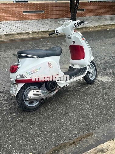 Piaggio Vespa LX Trắng, Đỏ