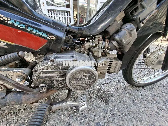 Suzuki Crystal 110 Thái Lan Đen