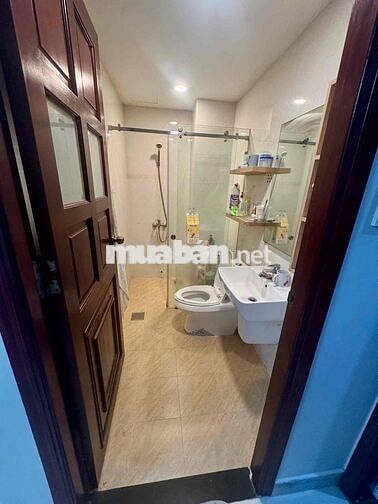 Chính chủ cho thuê nguyên căn trệt 2 lầu sân thượng KDC an phú hưng q7