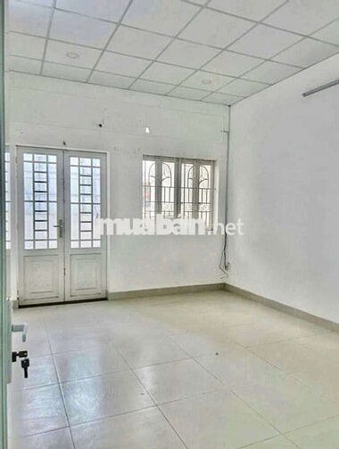 Cho Thuê Nhà 1 Trệt 1 Lầu 3PN 4x25m Mặt Tiền Nguyễn Thị Thập