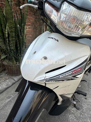 Honda Wave RS Đen, Trắng