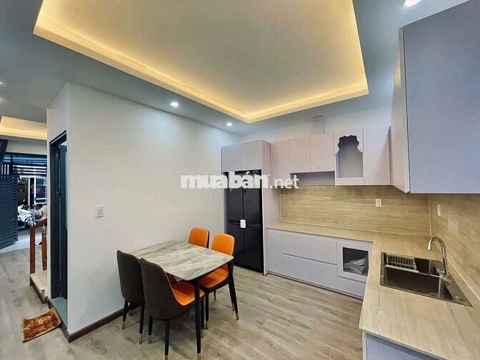 Nhà Lớn Hẻm Lớn - 54M2 3 PN - 5' ra Bình Thạnh