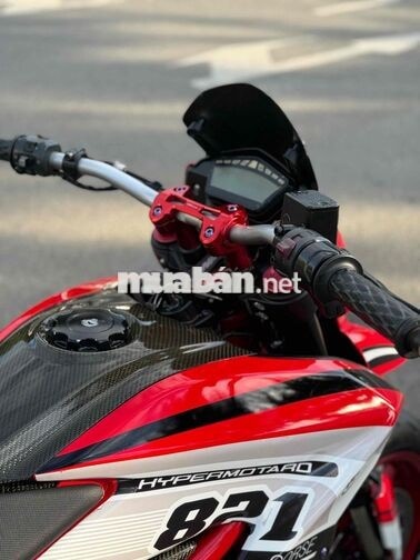 Ducati Hyper 821 31000 km Carbon
