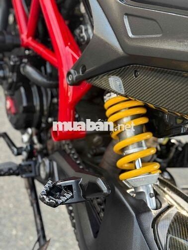 Ducati Hyper 821 31000 km Carbon