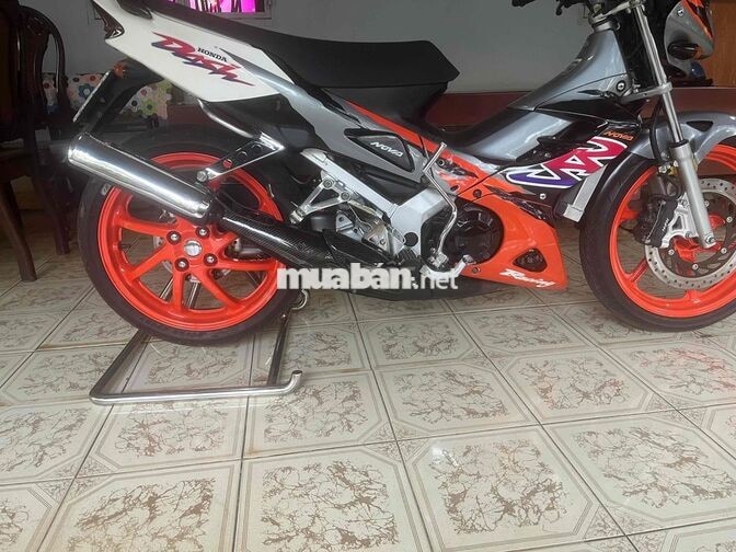 Honda Nova Dash 125 Đen Cam Bạc