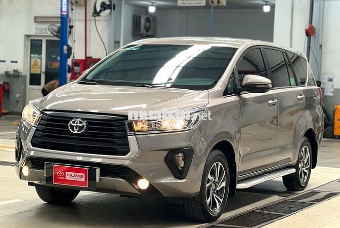Bán Innova 2.0E Số Sàn 2022 Siêu Đẹp - Xe Gia Đình