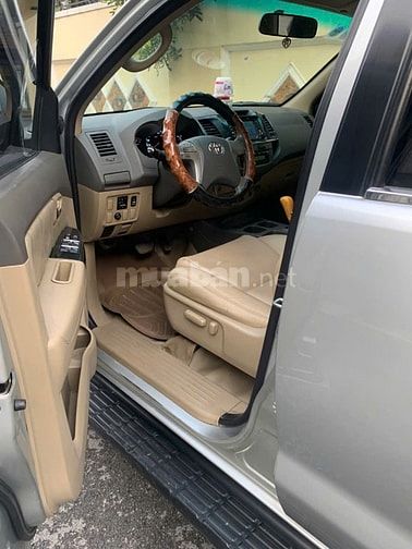 Chính chủ bán Toyota FORTUNER V số tự động đời cuối 2014