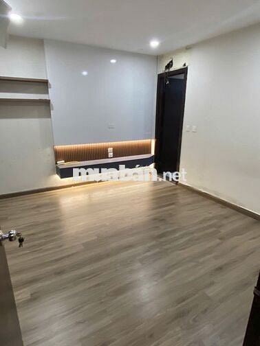 Chính chủ cho thuê căn 3 phòng ngủ HO GUOM PLAZA