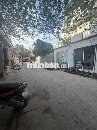 nhà thuê Nguyễn quý Yêm an lạc bình Tân DT 72m giá 7tr