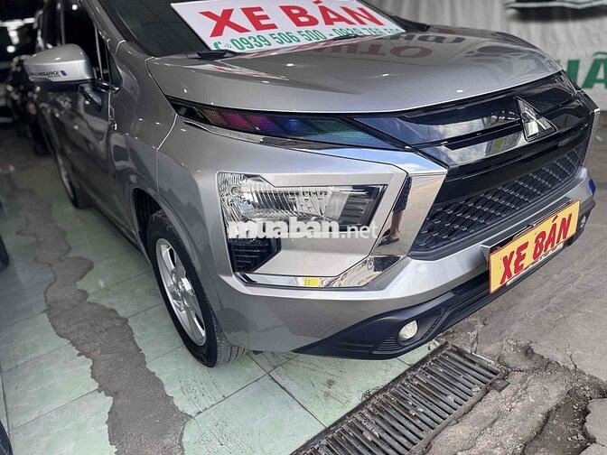 Mitsubishi Xpander Bạc 7 chỗ