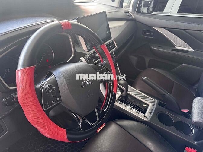 Mitsubishi Xpander Bạc 7 chỗ