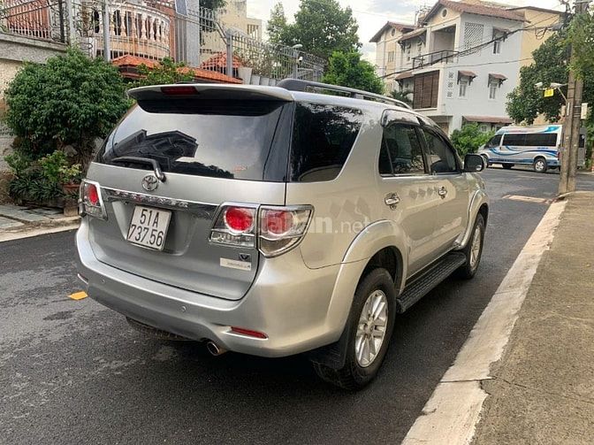 Chính chủ bán Toyota FORTUNER V số tự động đời cuối 2014