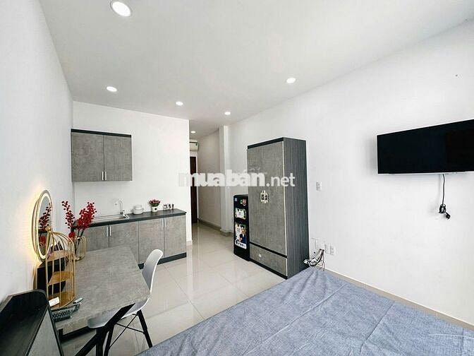 CĂN HỘ BAN CÔNG TẠI Q3 THUẬN TIỆN DI CHUYỂN CÁC TRƯỜNG ĐẠI HỌC