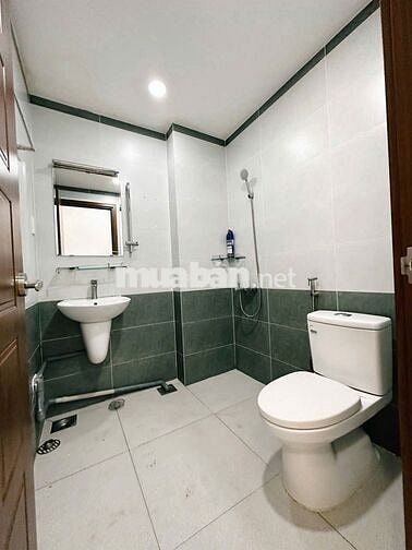 CĂN HỘ BAN CÔNG TẠI Q3 THUẬN TIỆN DI CHUYỂN CÁC TRƯỜNG ĐẠI HỌC