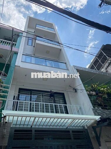 CĂN HỘ BAN CÔNG TẠI Q3 THUẬN TIỆN DI CHUYỂN CÁC TRƯỜNG ĐẠI HỌC