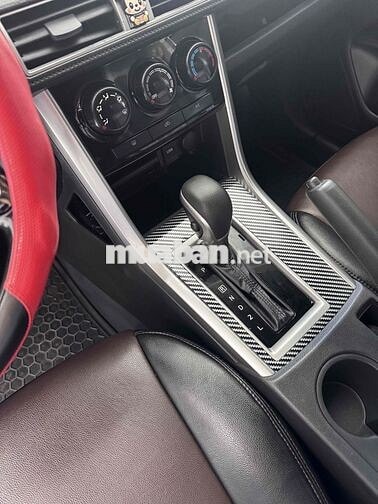 Mitsubishi Xpander Bạc 7 chỗ