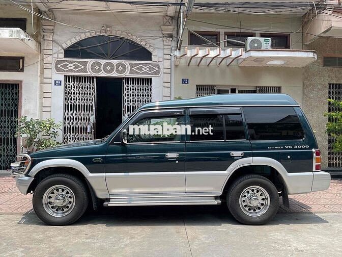 Mitsubishi Pajero V33 2006 Xanh rêu Số sàn