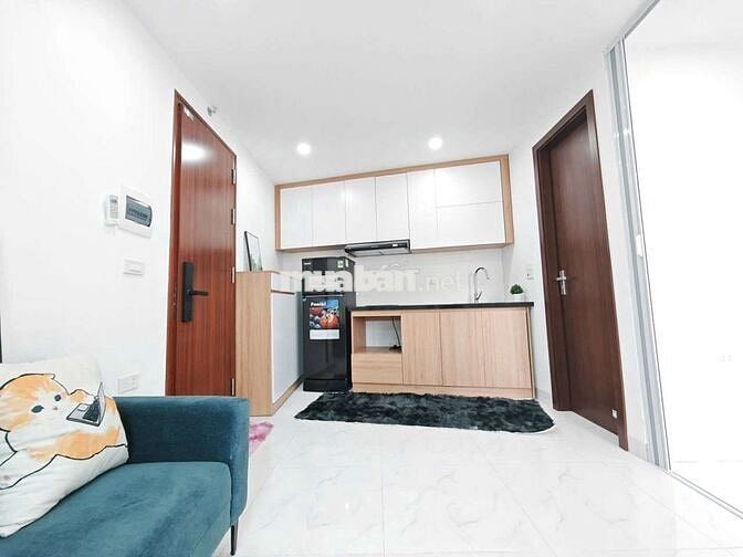 Siêu phẩm CCMN 30m2 Studio- 1n1k Full đồ. ban công thoáng tại Cự Lộc