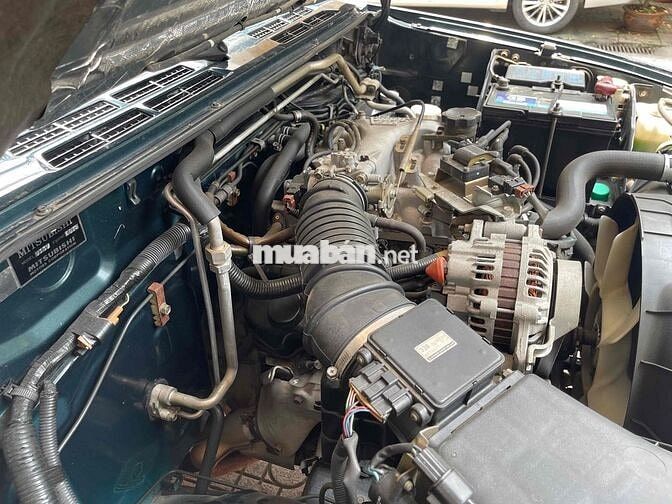 Mitsubishi Pajero V33 2006 Xanh rêu Số sàn