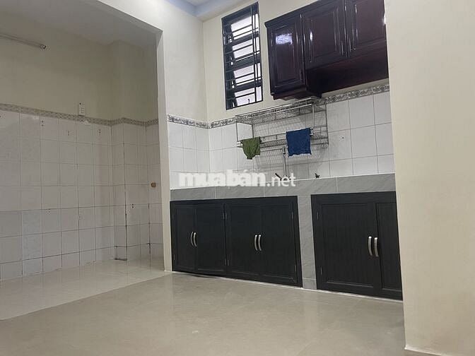 MẶT TIỀN HẺM 4M NHÀ ĐẸP MỚI TOANH  2 TẦNG- 2 MẶT HẺM