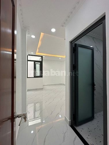 Bán nhà mặt tiền vị trí đẹp đoạn sầm uất Nguyễn Văn Luông buôn bán đôn