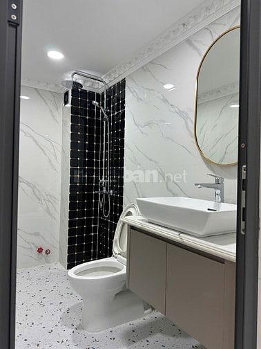 Bán nhà mặt tiền vị trí đẹp đoạn sầm uất Nguyễn Văn Luông buôn bán đôn