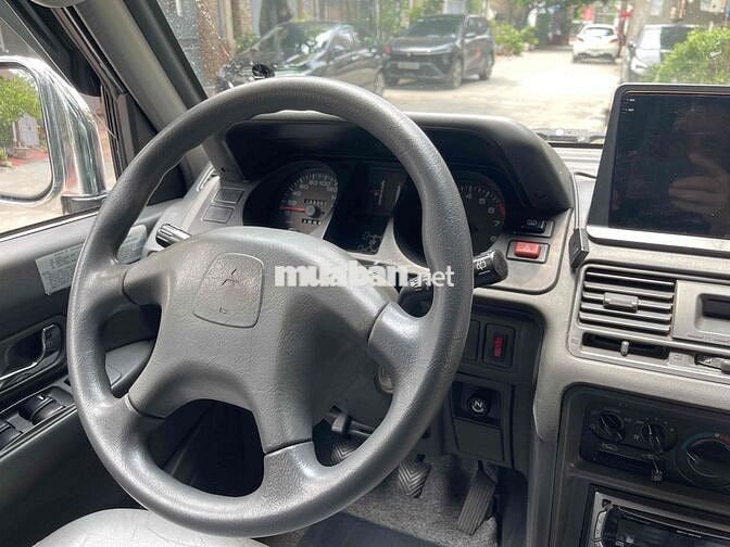Mitsubishi Pajero V33 2006 Xanh rêu Số sàn