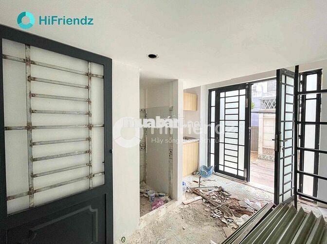 KIOT KINH DOANH MỚI XÂY - CÓ GÁC - GIÁ TỐT - GẦN NGÃ TƯ BỐN XÃ