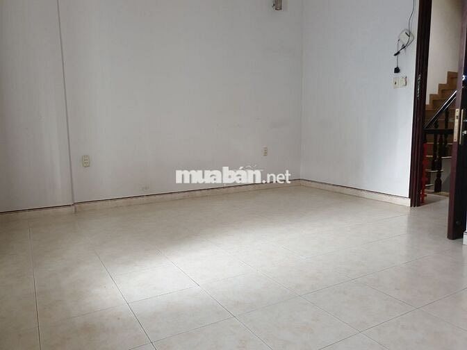 Phòng nhà Biệt thự Bình Lợi, yên tĩnh, gần ĐH Văn Lang