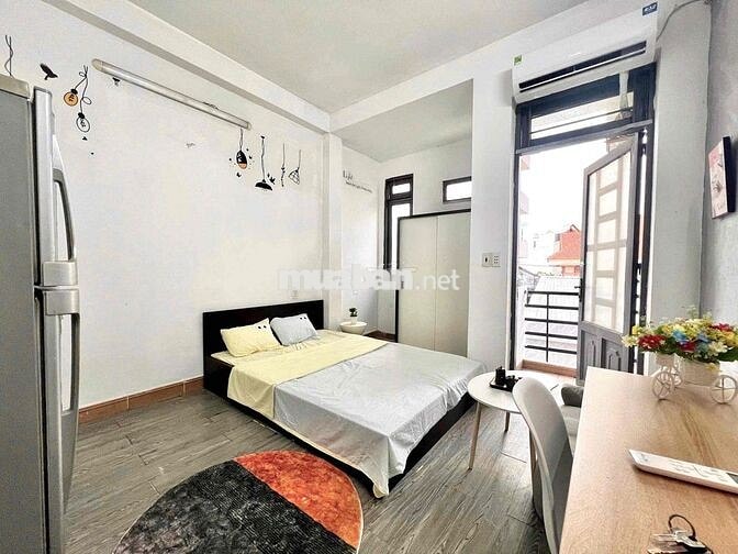 CĂN HỘ DỊCH VỤ ĐẦY ĐÙ NỘI THẤT, BAN CÔNG GẦN EMART PHAN HUY ÍCH