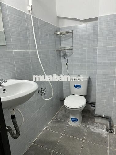 Phòng trong biệt thự Bình Lợi, full nội thất, có BAN CÔNG + GÁC rộng