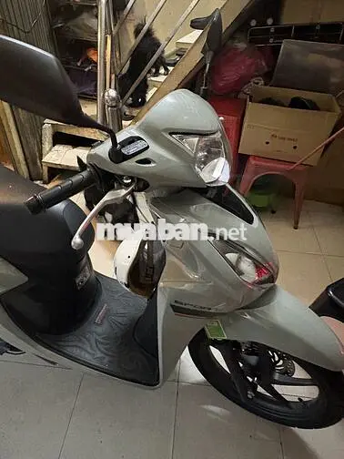 Honda Vision 2025 Xám viền đỏ