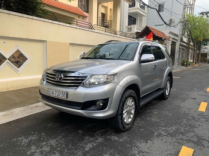 Chính chủ bán Toyota FORTUNER V số tự động đời cuối 2014