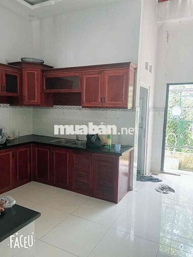 cho Thue nhà nguyên căn tl 57 q12 giá 6tr5  hẻm xe hơi
