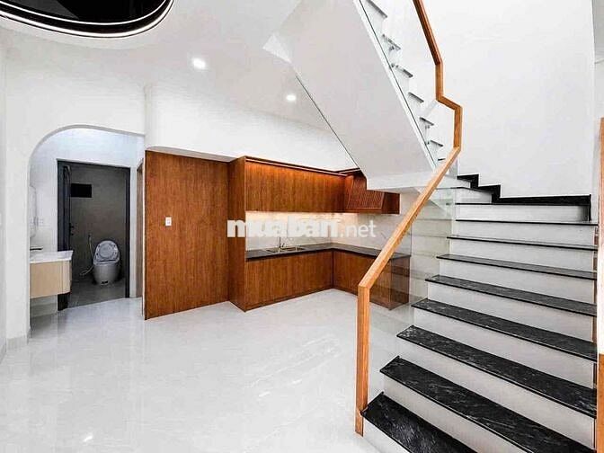 Nhà 1T1L đường ô tô, sổ riêng, thổ cư 3PN đã hoàn công trung tâm TP
