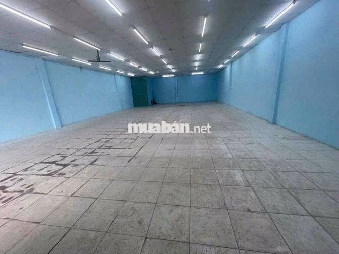 Cho Thuê Mặt Bằng (320m2) MT Chính (30/4) Giá: 30tr (có TL)