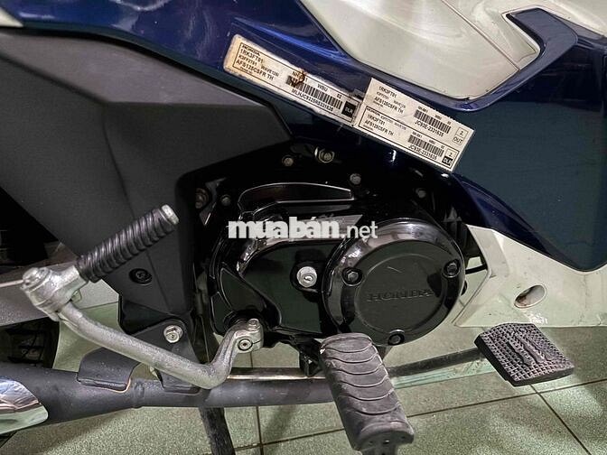 Honda Wave Thái 125i 2024 Xanh trắng 5700km
