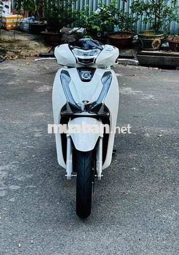 Honda SH 125i ABS mẫu 2018 Trắng bstp 9 chủ