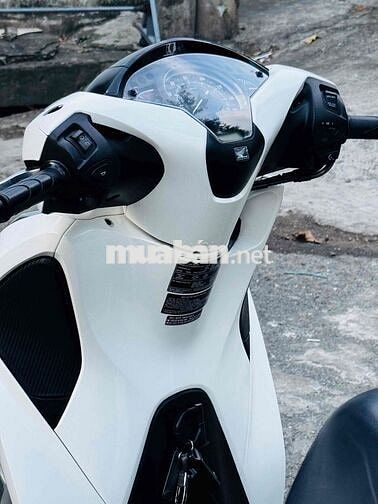 Honda SH 125i ABS mẫu 2018 Trắng bstp 9 chủ