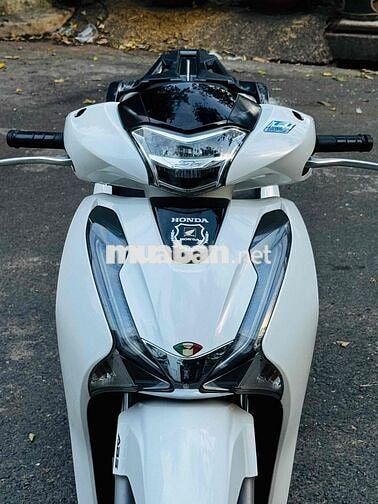 Honda SH 125i ABS mẫu 2018 Trắng bstp 9 chủ