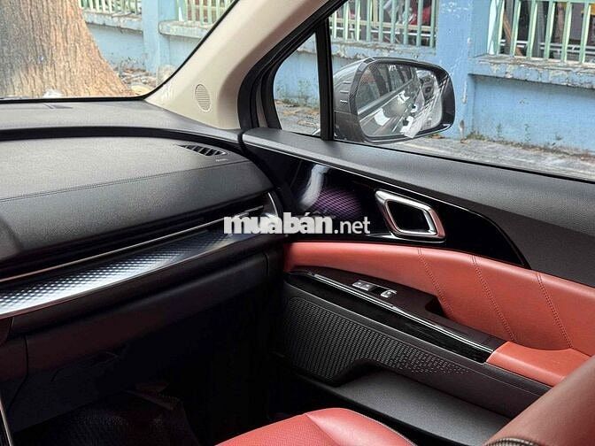 cần bán Kia carival 7 chổ full dầu xe gia Đình