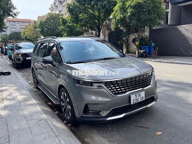 cần bán Kia carival 7 chổ full dầu xe gia Đình