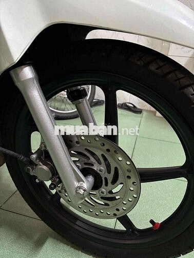 Honda Wave Thái 125i 2024 Xanh trắng 5700km