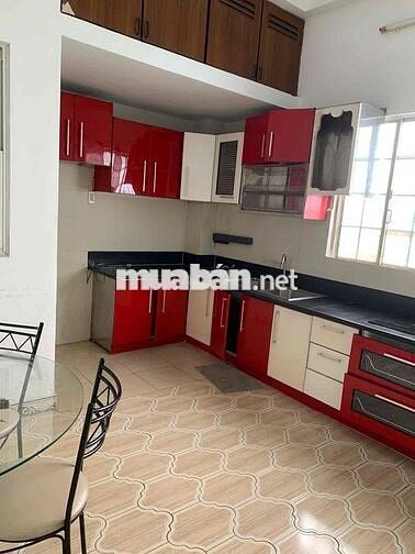 CHO THUÊ NHÀ ĐẸP HẺM XE HƠI AN NINH SƯ VẠN HẠNH, QUẬN 10