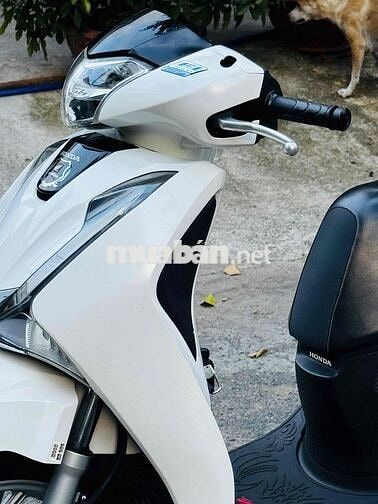 Honda SH 125i ABS mẫu 2018 Trắng bstp 9 chủ