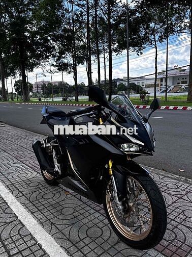 Honda CBR150R 2026 Đen 1000 km