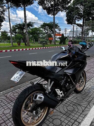 Honda CBR150R 2026 Đen 1000 km