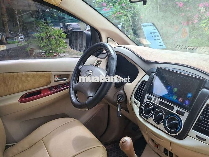 Toyota Innova G 2006 Bạc