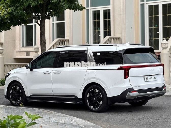 Kia Carnival Signature 2026 Trắng 7 chỗ