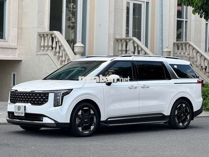 Kia Carnival Signature 2026 Trắng 7 chỗ